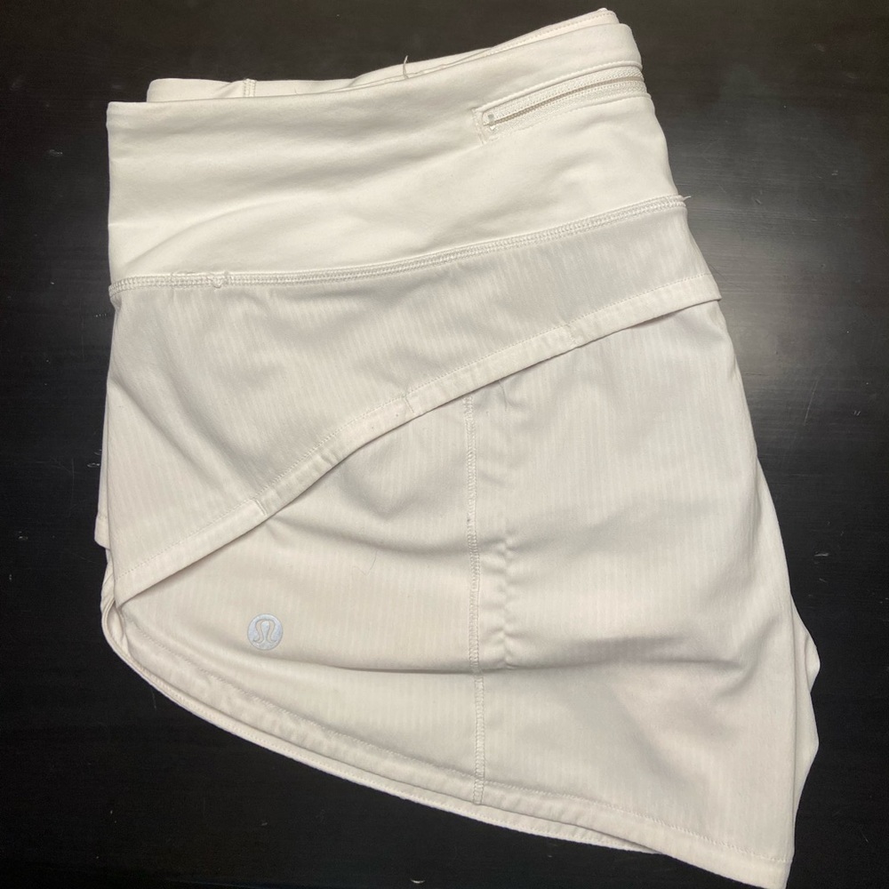 Women’s Lululemon Speed Up Short 2.5”